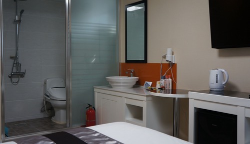 Standard Room, Kitchen, Parking, Non Smoking, City View