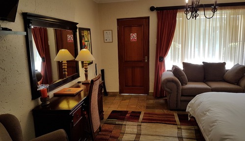 Habitación Deluxe (Twin or King Room)