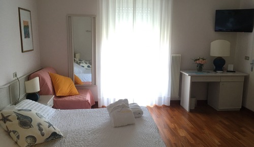 Habitación con 1 cama doble o 2 individuales