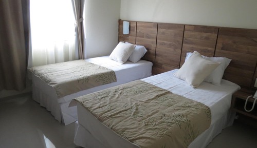 Habitación con 2 camas individuales