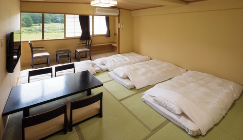 Habitación familiar, no fumadores (2 Semidouble Beds + 3 Japanese Futons)