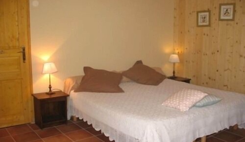 Habitación doble, baño privado, vistas al jardín (Vue sur campagne)