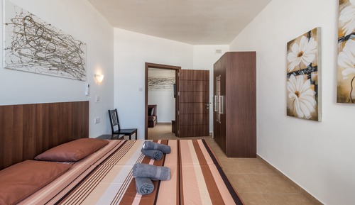 Ático panorámico, 2 habitaciones, vistas al mar