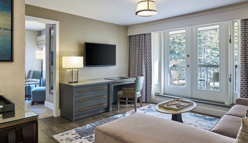 Suite Grand, 1 cama de matrimonio grande con sofá cama (Village View)