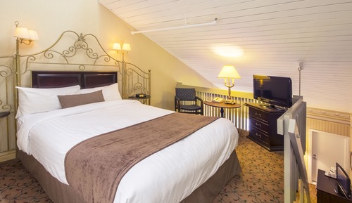 Suite, 1 cama de matrimonio con sofá cama