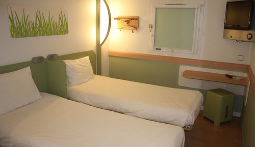 Habitación con 2 camas individuales, 2 camas individuales