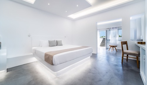 Grand Suite with Hot Tub