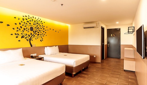Habitación superior con 2 camas individuales (Tropikana Waterpark Package)