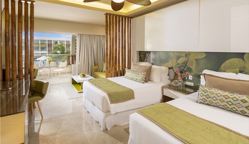 Premium Jr. Suite Pool View Two Queen (Resort Access to Breathless Punta Cana)