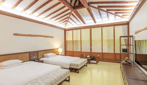 Habitación Deluxe con 2 camas individuales (Korean)