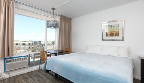 Habitación económica, 1 cama de matrimonio grande, no fumadores, balcón