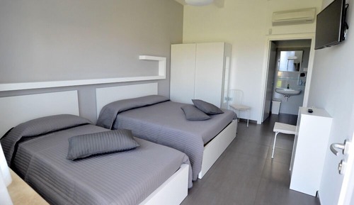 Habitación con 1 cama doble o 2 individuales, vistas al mar
