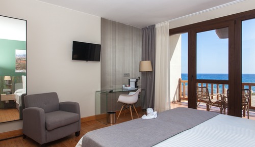 Habitación doble, balcón, vistas al mar