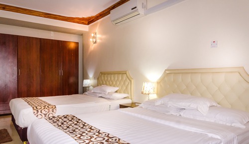 Habitación Deluxe con 2 camas individuales, vistas a la ciudad