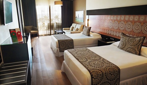 Suite superior, vistas al mar (Superior Junior Suite Sea - CN)