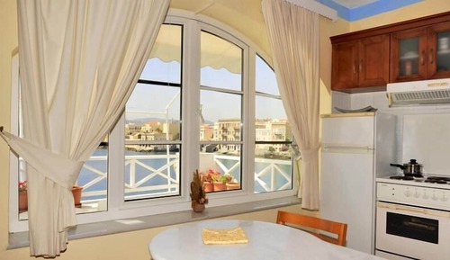 Suite, vistas al mar (Rainbow)
