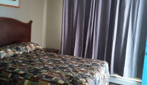 Habitación estándar, 1 cama de matrimonio, frigorífico y microondas, planta baja