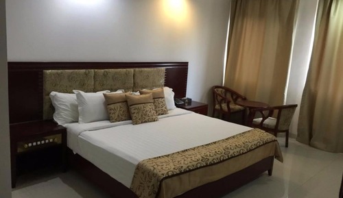 Habitación Deluxe doble, vistas al jardín