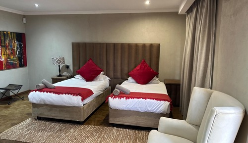 Habitación superior con 2 camas individuales