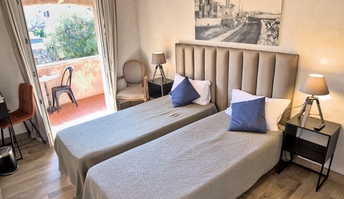 Habitación estándar con 2 camas individuales