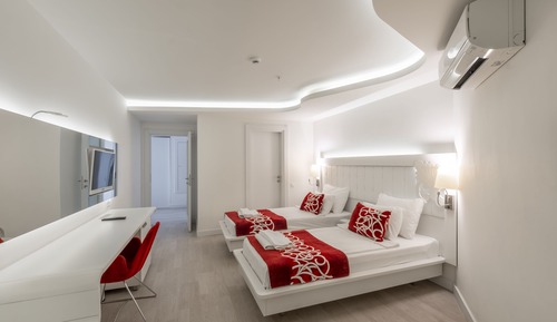Habitación familiar, 2 habitaciones, vistas a la piscina