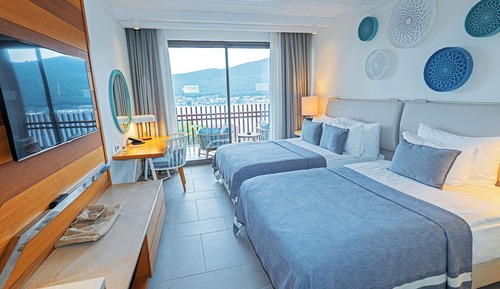 Standard Sea View Room