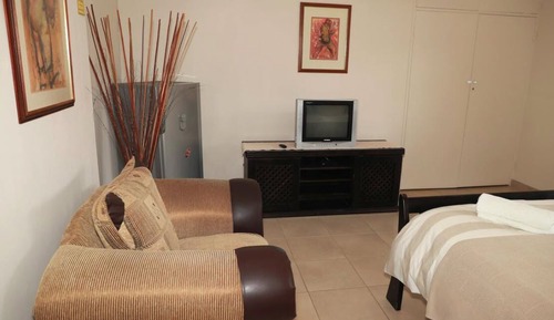 Habitación cuádruple (5 Self catering)
