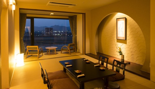 Suite tradicional, no fumadores, vistas al río (Single Use Japanese Style,Open bath)