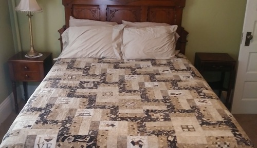 Habitación, 1 cama de matrimonio, baño privado, vistas al río