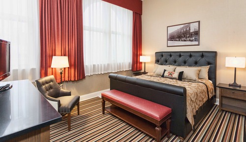 Suite, 1 cama de matrimonio grande con sofá cama, vistas a la ciudad