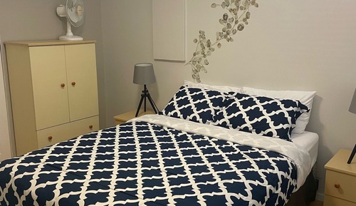 Suite, 1 cama de matrimonio con sofá cama