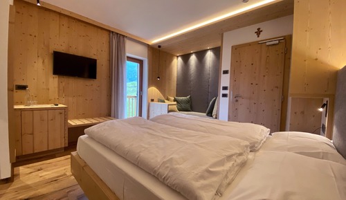 Habitación doble, vistas a la montaña