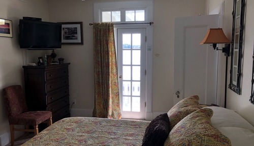 Habitación, balcón, vistas al lago