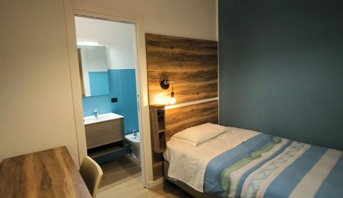 Habitación individual clásica, 1 habitación, baño privado, vistas a la ciudad