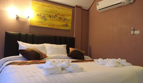 King Room, (City View)