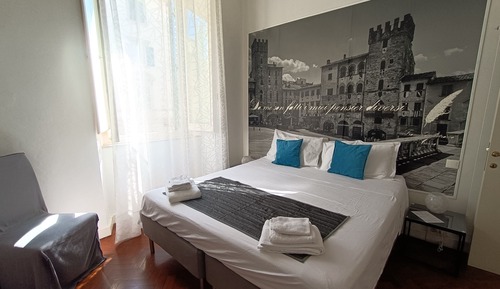 Habitación Deluxe, 1 cama de matrimonio grande, bañera de hidromasaje