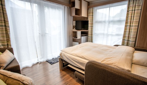 Superior cabin