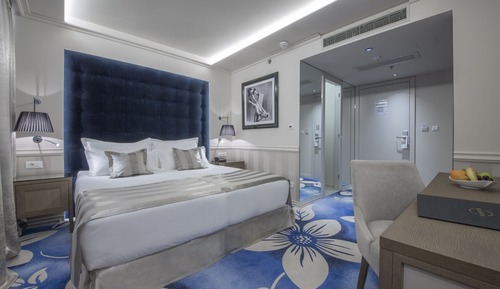 Habitación Premium con 1 cama doble o 2 individuales, vistas al mar