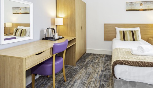 Habitación estándar con 2 camas individuales, baño privado
