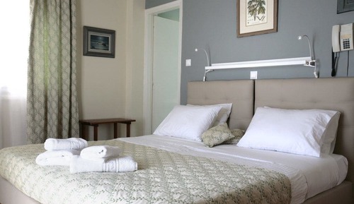 Habitación con 1 cama doble o 2 individuales, vistas al mar