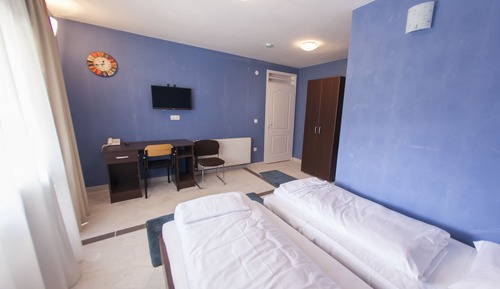 Habitación con 1 cama doble o 2 individuales