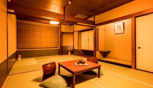 Habitación estándar, no fumadores (Japanese-style with 2 rooms and bath)