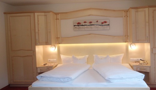 Habitación Confort doble, balcón