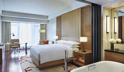 Habitación ejecutiva, 1 cama de matrimonio grande, vistas a la ciudad, planta ejecutiva