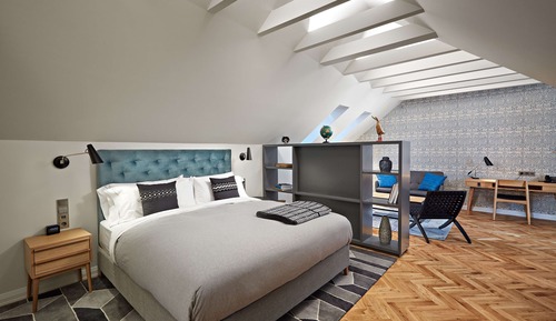 Loft Suite