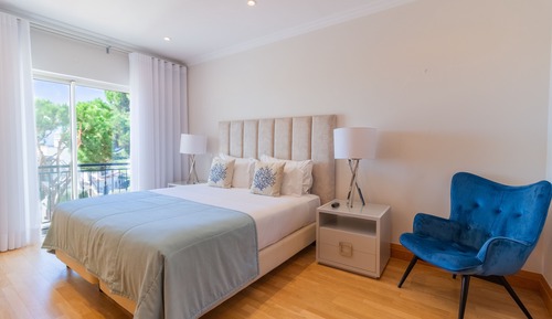 Apartamento, 3 habitaciones, bañera de hidromasaje, vistas parciales al mar (First floor)