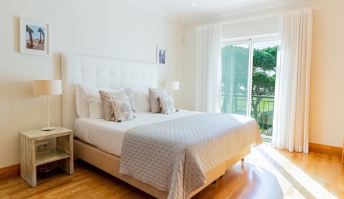 Apartamento, 2 habitaciones, vistas parciales al mar (First Floor)