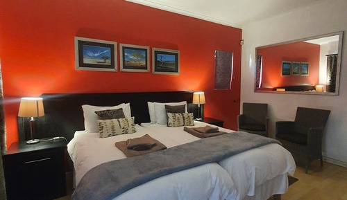 Habitación con 2 camas individuales