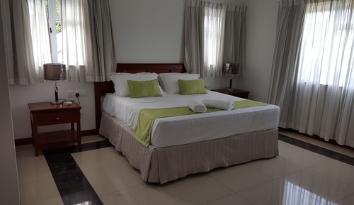 Apartamento, 2 habitaciones, vistas a la piscina