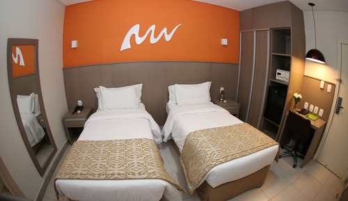 Habitación de lujo con 2 camas individuales